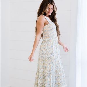 Davi & Dani Collecting Blossoms Full Size Run Dress